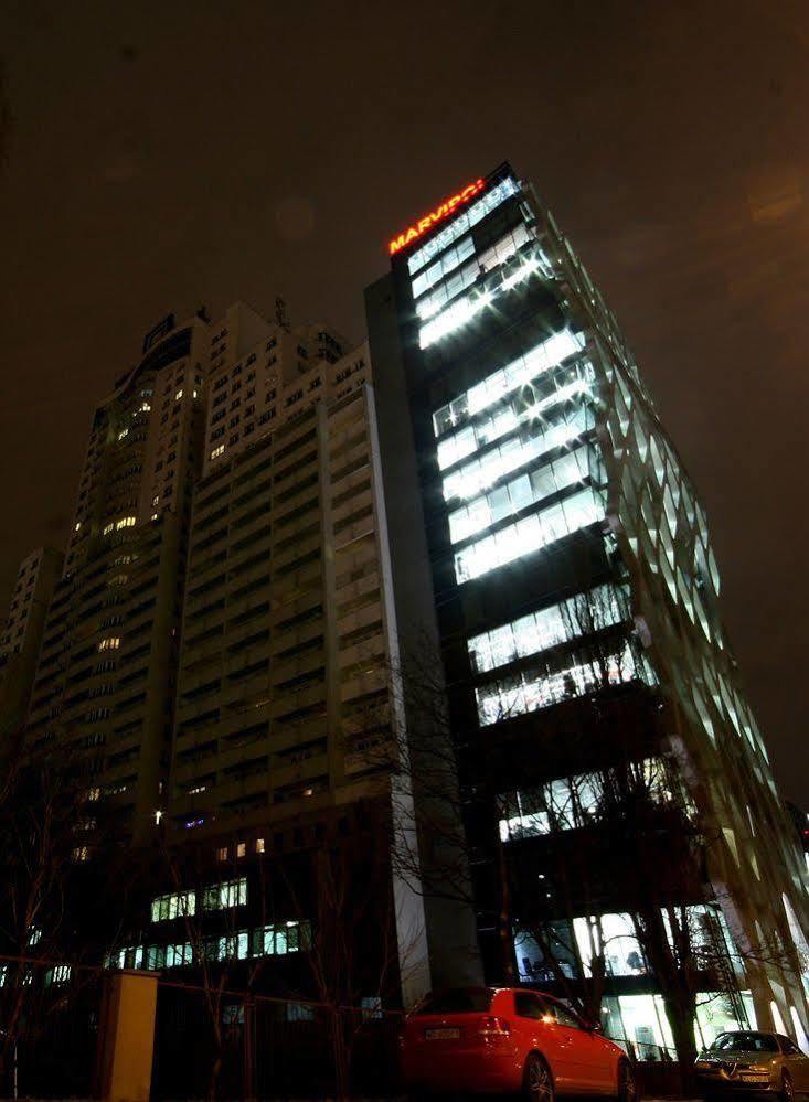 Lucka Warsaw